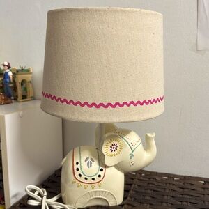 Kids elephant lamp